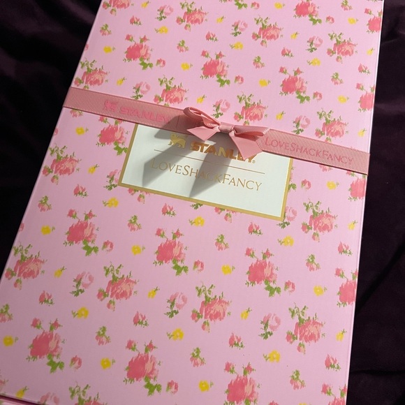 Stanley 🎀LoveShackFancy🎀 20oz - Picture 3 of 8